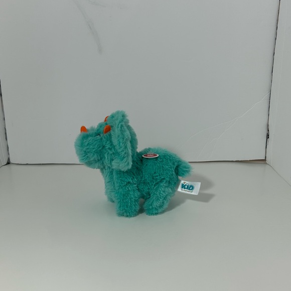 Triceratops Kid Connection -WALKS- - Picture 3 of 10